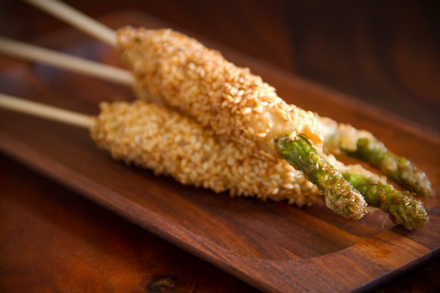 Easy Party Foods: Elegant Sesame Pancetta Asparagus Sticks