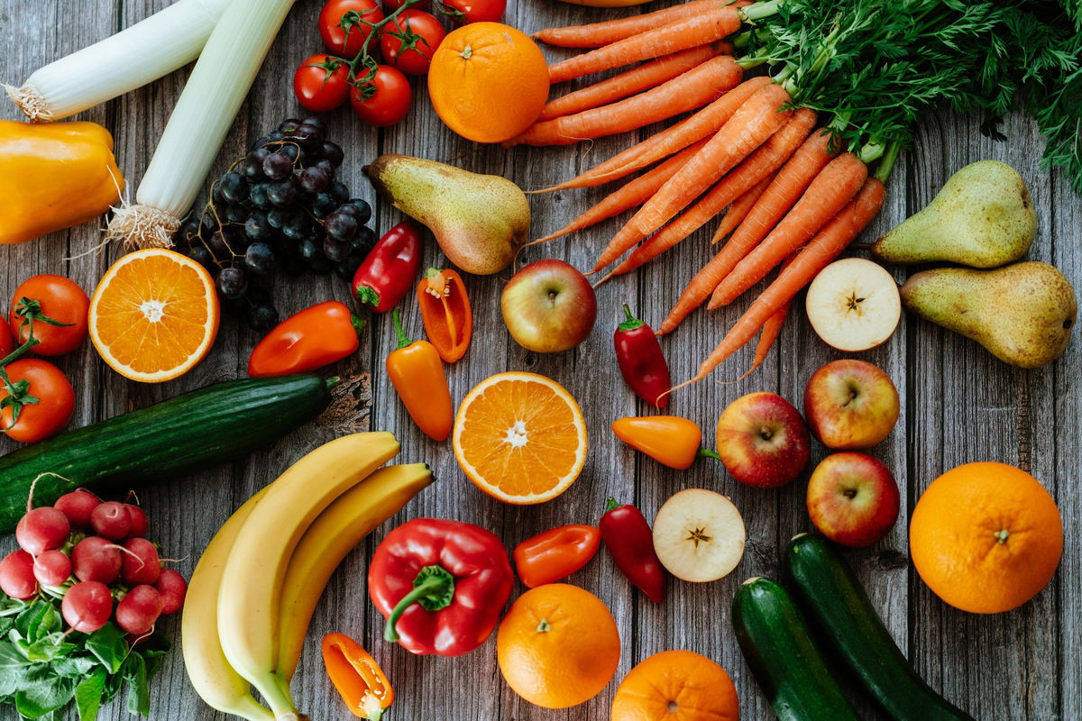 What Are The Best Diuretic Foods To Reduce Bloating?