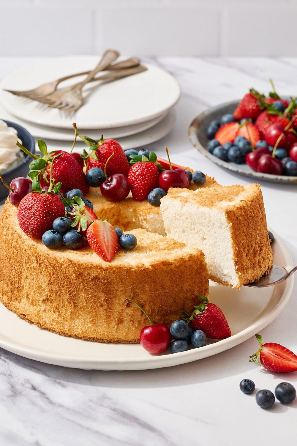 How Do You Make Angel Food Cake That’s Truly Heavenly?