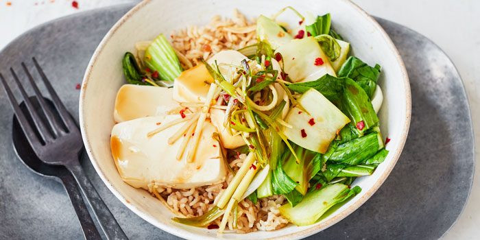A delightful macrobiotic dish with chilli tofu, brown rice, and greens