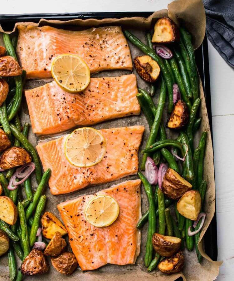 easy sheet pan salmon dinner recipe