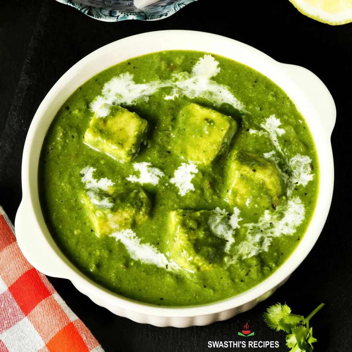 Craving Comfort Food? What Makes Food Palak Paneer a Must-Try Dish?