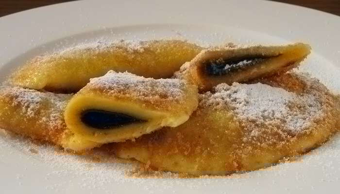 Powidltascherl austrian food