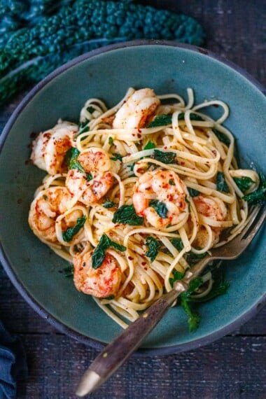Lemon Garlic Shrimp Pasta Dinner in Under 30 Minutes