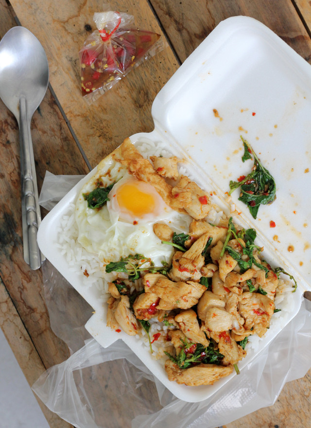 What Is On A Typical Thai Food Menu?